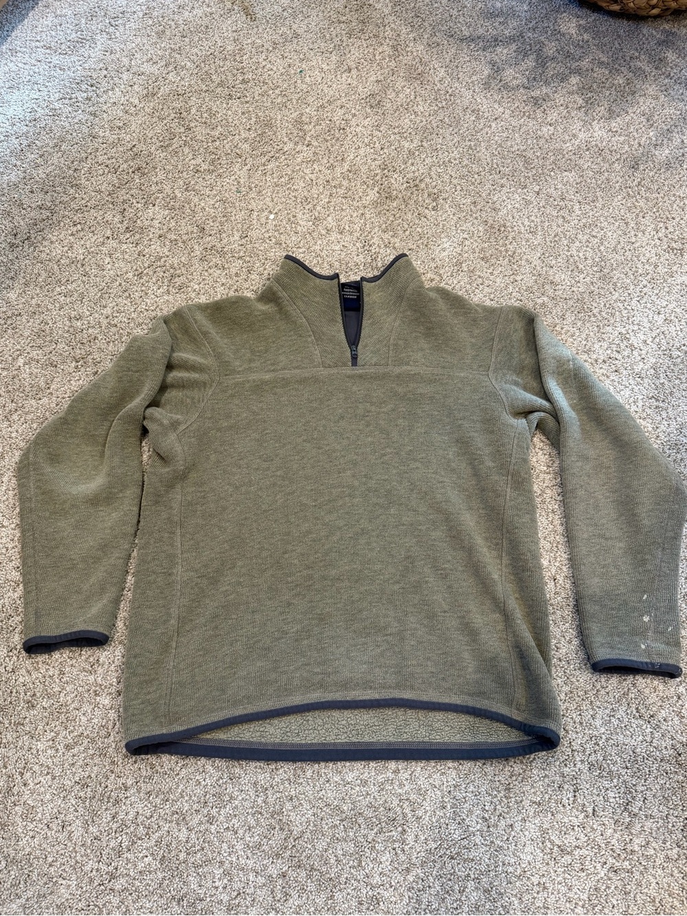 VTG Arc’Teryx Polartec Fleece Pullover 1/4 Zip SZ M. Made in Canada. Olive/brown